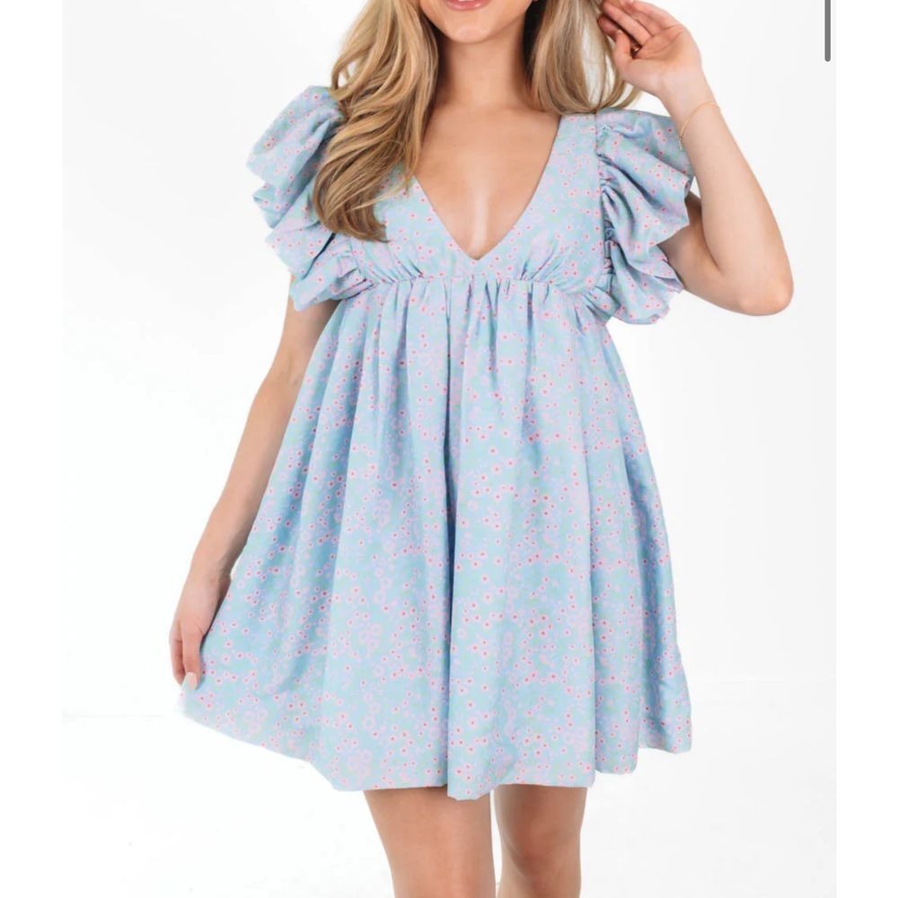 STORIA Closer Than Ever Babydoll Mini Dress Blue Floral Size Small NEW - Picture 4 of 8